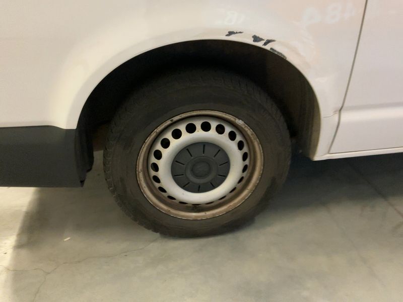 Volkswagen T6 Kombi 2.0 TDI 2018 – снимка 9