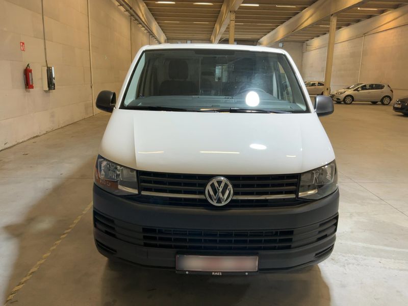 Volkswagen T6 Kombi 2.0 TDI 2018 – снимка 14