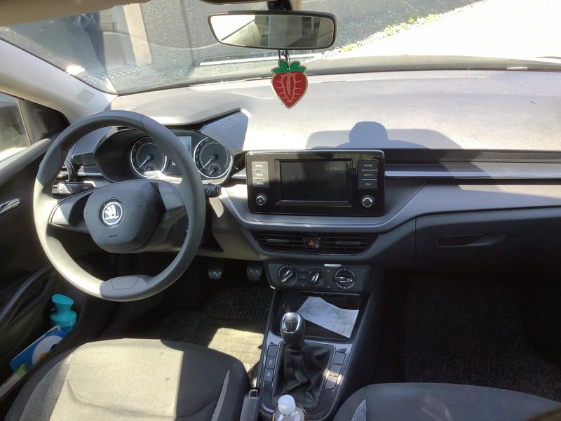 Skoda Fabia 1.0 TSI Active 2023 – снимка 17