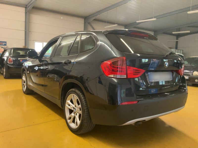 BMW X1 sDrive 18d Premiere 2011 – снимка 6