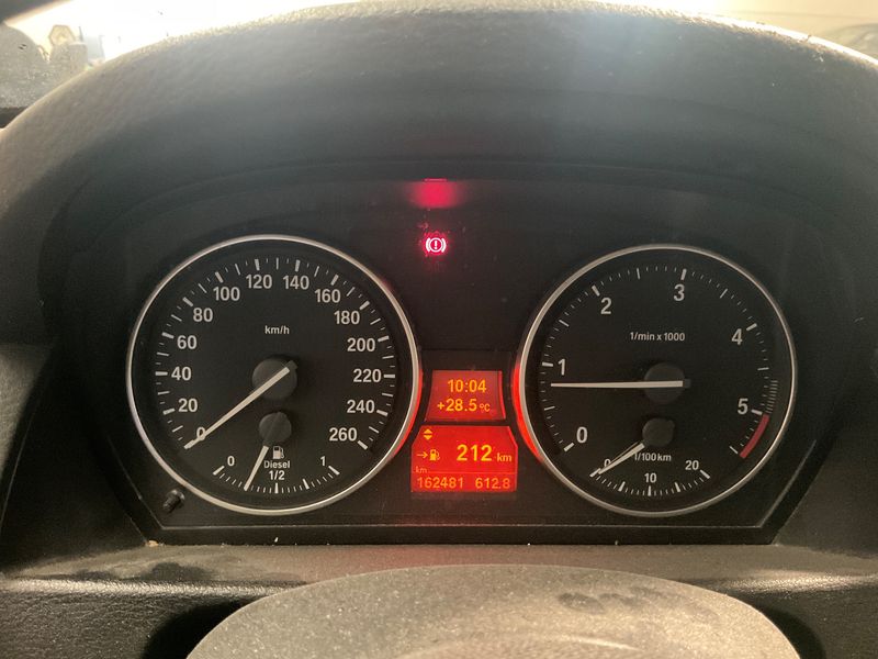 BMW X1 sDrive 18d Premiere 2011 – снимка 18