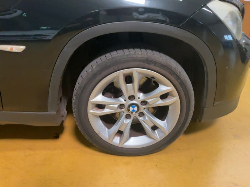 BMW X1 sDrive 18d Premiere 2011 – снимка 11