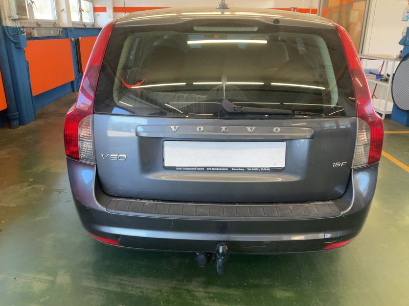 Volvo V50 1.8 F Momentum 2009 – снимка 7