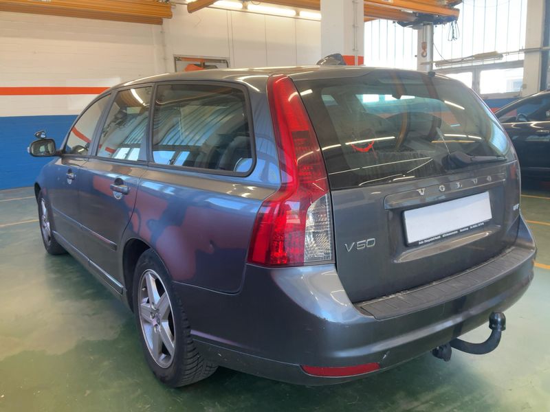 Volvo V50 1.8 F Momentum 2009 – снимка 6