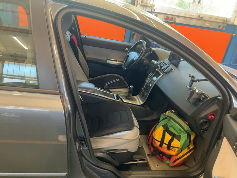 Volvo V50 1.8 F Momentum 2009 – снимка 17