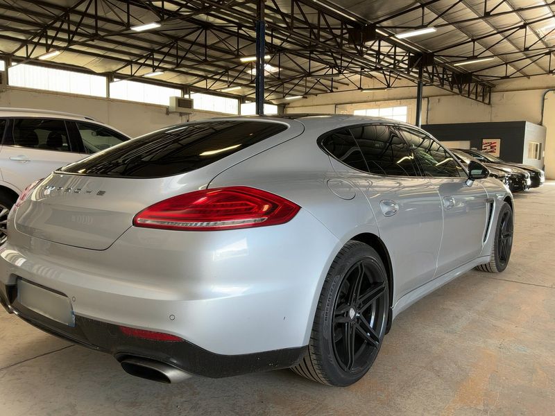 Porsche Panamera Diesel 2015 – снимка 8