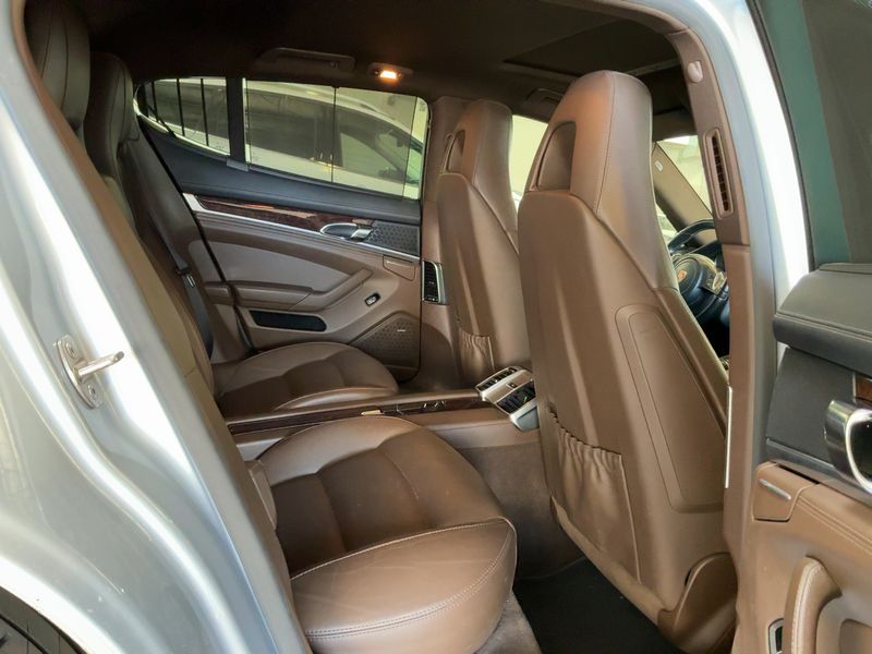 Porsche Panamera Diesel 2015 – снимка 19