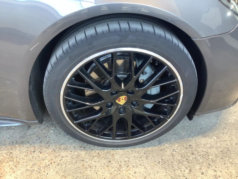 Porsche Panamera 4S 2017 – снимка 11