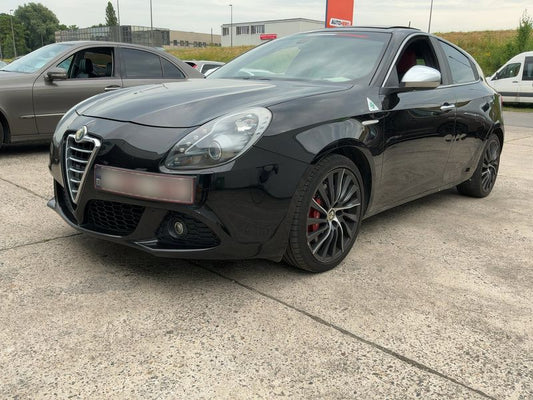 Alfa Romeo Giulietta 1.8 Turbo Quadrifoglio Verde 2012 – снимка 1