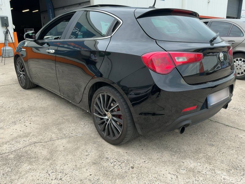 Alfa Romeo Giulietta 1.8 Turbo Quadrifoglio Verde 2012 – снимка 6