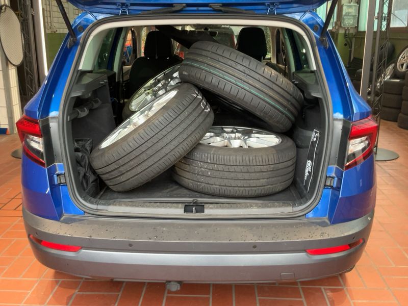 Skoda Karoq 1.5 TSI ACT Ambition 2021 – снимка 16