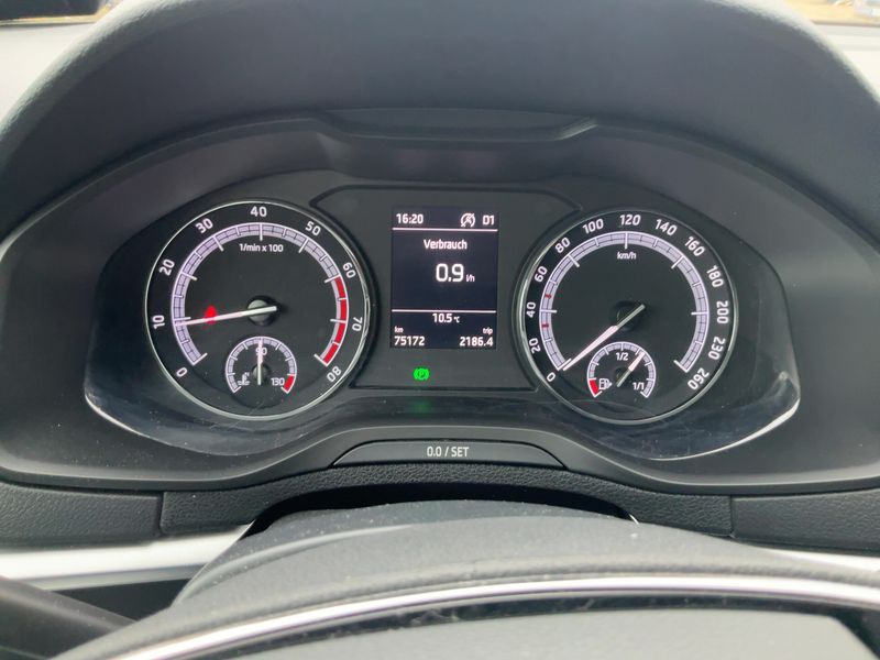 Skoda Karoq 1.5 TSI ACT Ambition 2021 – снимка 19