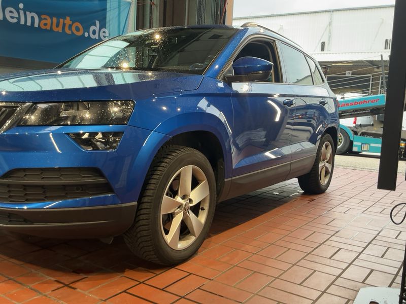 Skoda Karoq 1.5 TSI ACT Ambition 2021 – снимка 2