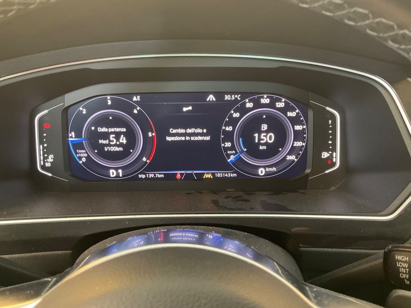 Volkswagen Tiguan 2.0 TDI Sport BlueMotion Tech 2020 – снимка 18