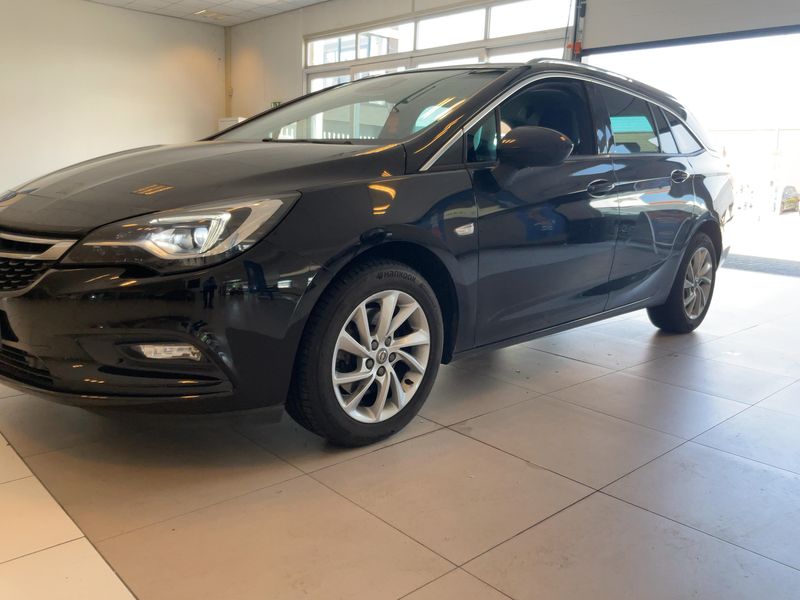 Opel Astra 1.6 CDTI DPF Innovation 2017 – снимка 2