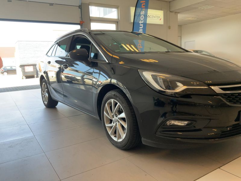 Opel Astra 1.6 CDTI DPF Innovation 2017 – снимка 12
