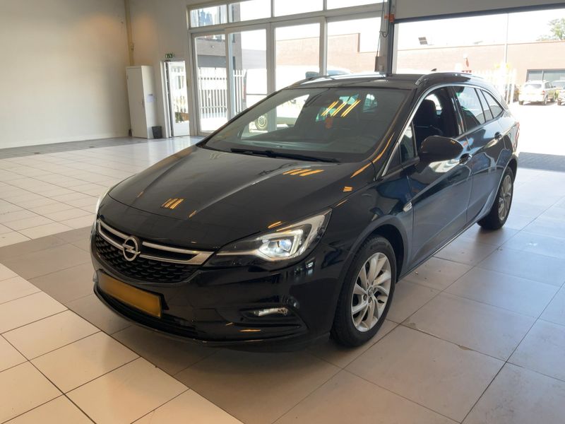 Opel Astra 1.6 CDTI DPF Innovation 2017 – снимка 1