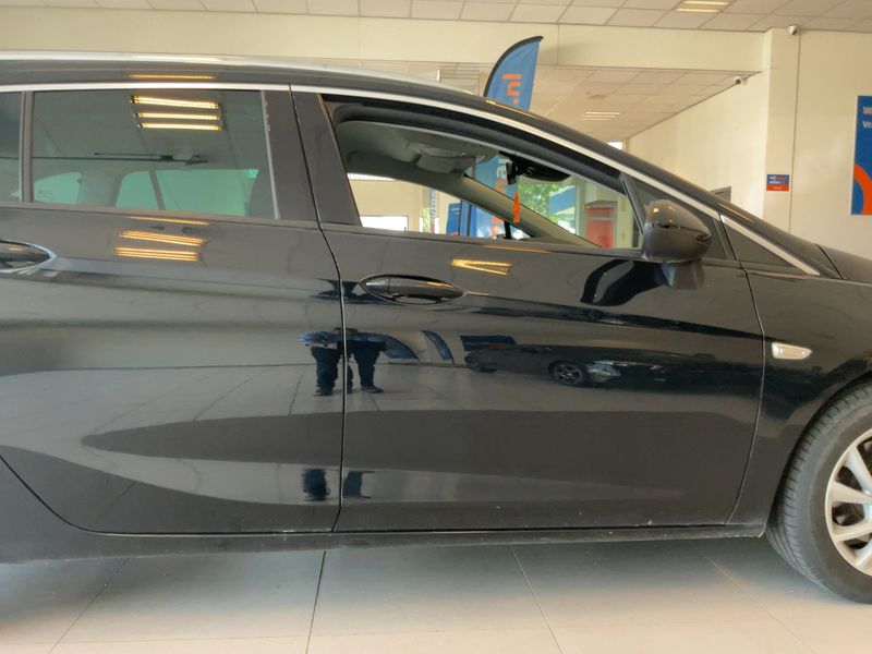 Opel Astra 1.6 CDTI DPF Innovation 2017 – снимка 10