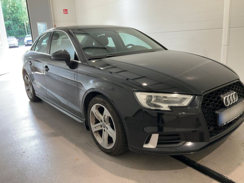 Audi A3 Limousine 1.6 TDI Sport 2017 – снимка 12
