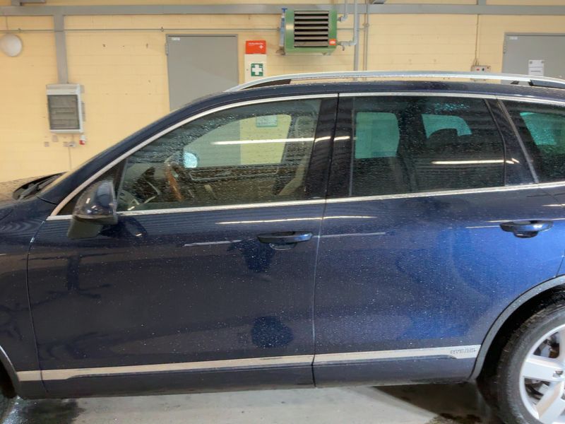 Volkswagen Touareg 3.0 V6 TSI Plug-in Hybrid 2013 – снимка 4
