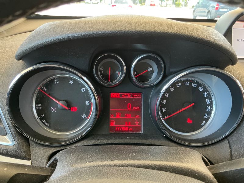 Opel Mokka 1.7 CDTI Selective 2013 – снимка 4