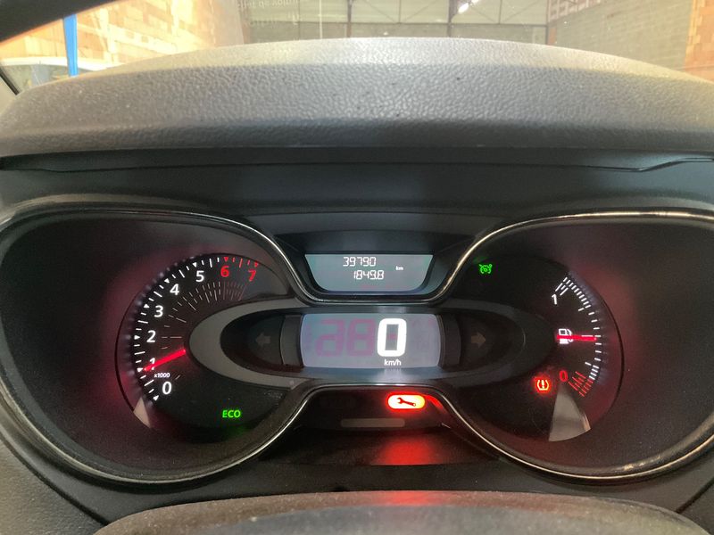 Renault Captur 0.9 Energy Business 2019 – снимка 18