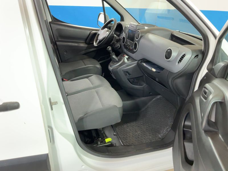 Peugeot Partner 1.6 Blue-HDi L1 Premium Pack 2017 – снимка 16