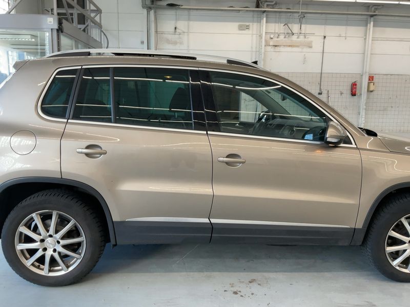 Volkswagen Tiguan 2.0 TSI Sport & Style 4Motion 2012 – снимка 10