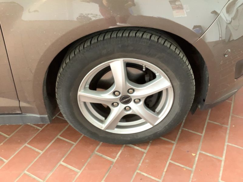 Ford C-Max 1.0 EcoBoost Cool&Connect 2018 – снимка 11