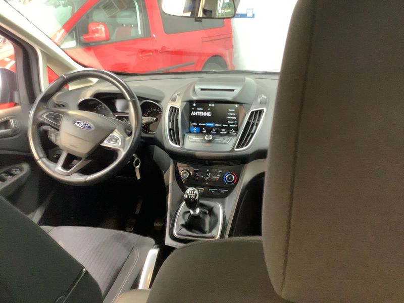 Ford C-Max 1.0 EcoBoost Cool&Connect 2018 – снимка 18