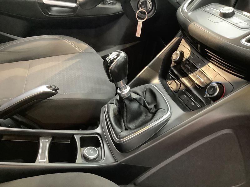 Ford C-Max 1.0 EcoBoost Cool&Connect 2018 – снимка 27