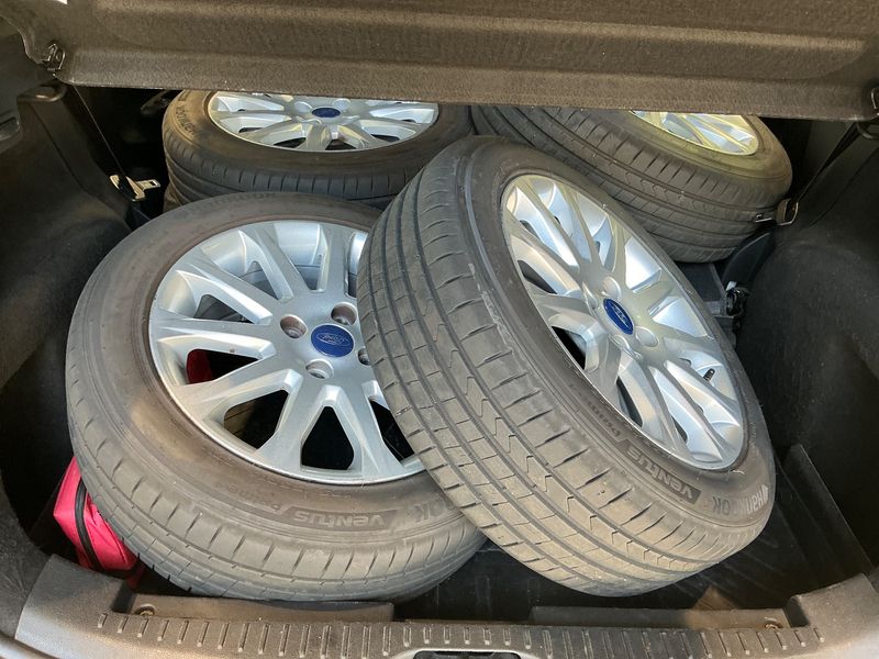 Ford B-Max 1.6 Ti-VCT Titanium 2014 – снимка 15