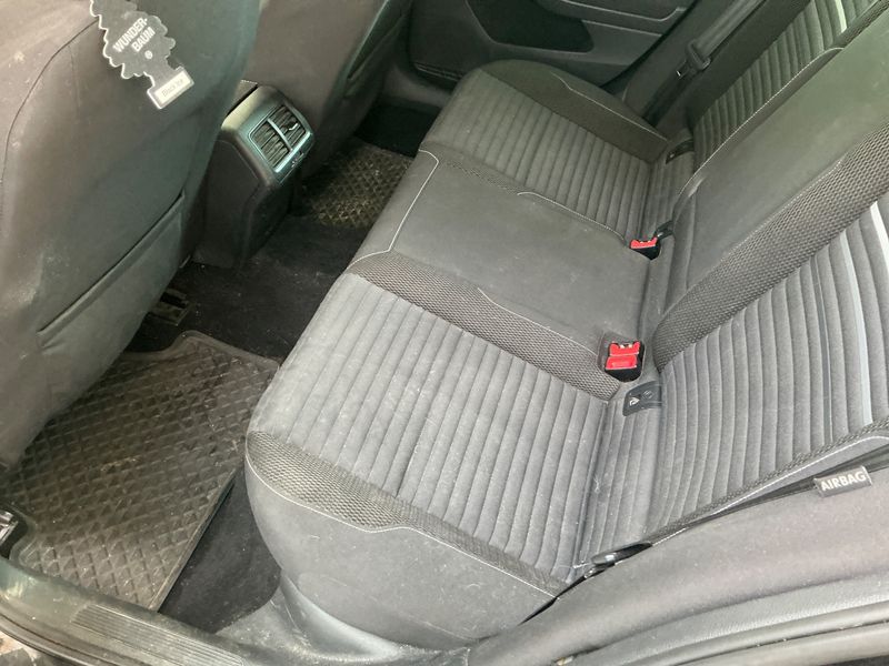 Volkswagen Golf VII 1.6 TDI Cup 4Motion BlueMotion Tech 2015 – снимка 33