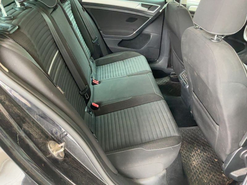 Volkswagen Golf VII 1.6 TDI Cup 4Motion BlueMotion Tech 2015 – снимка 19