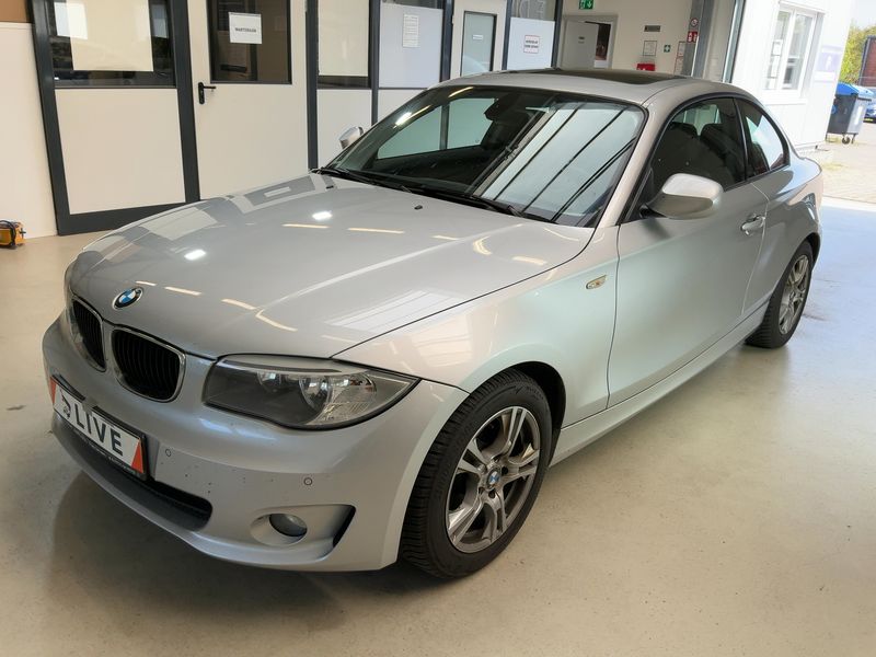 BMW 1er 120i 2012 – снимка 1
