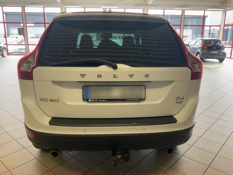 Volvo XC60 2.4 D4 Momentum AWD 2013 – снимка 7