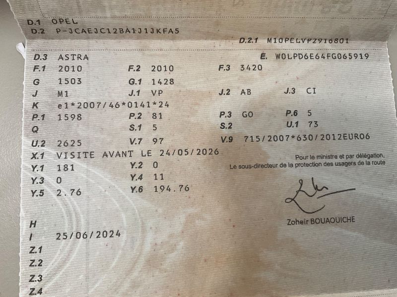 Opel Astra 1.6 CDTI DPF Edition 2015 – снимка 5