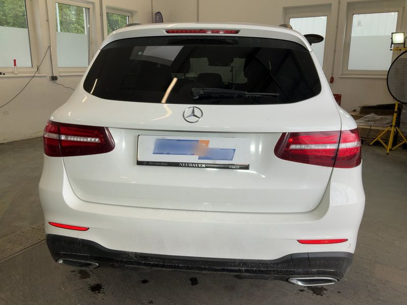 Mercedes-Benz GLC-Klasse GLC 220 4Matic AMG Line 2018 – снимка 7