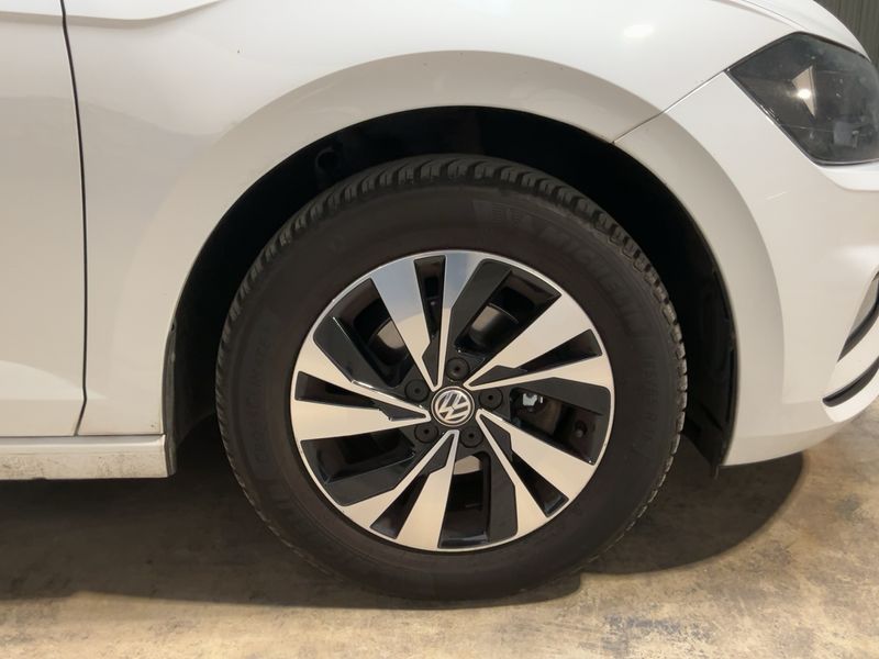 Volkswagen Polo 1.0 TSI Comfortline 2018 – снимка 11