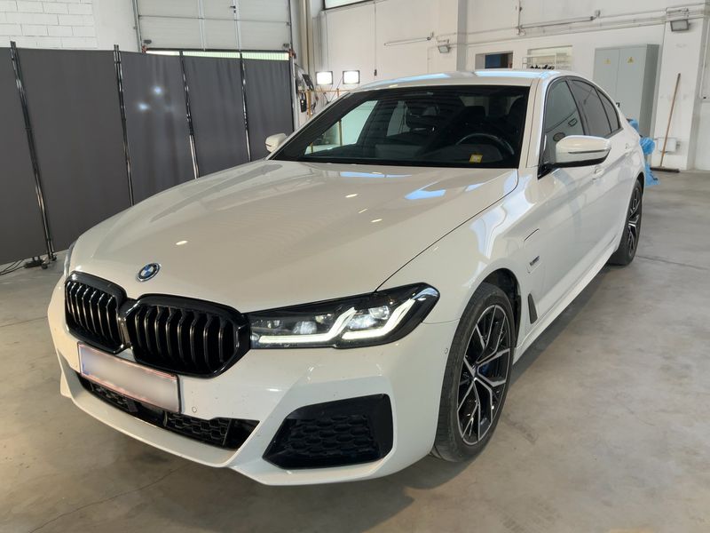 BMW 5er 530e xDrive M Sport 2022 – снимка 1
