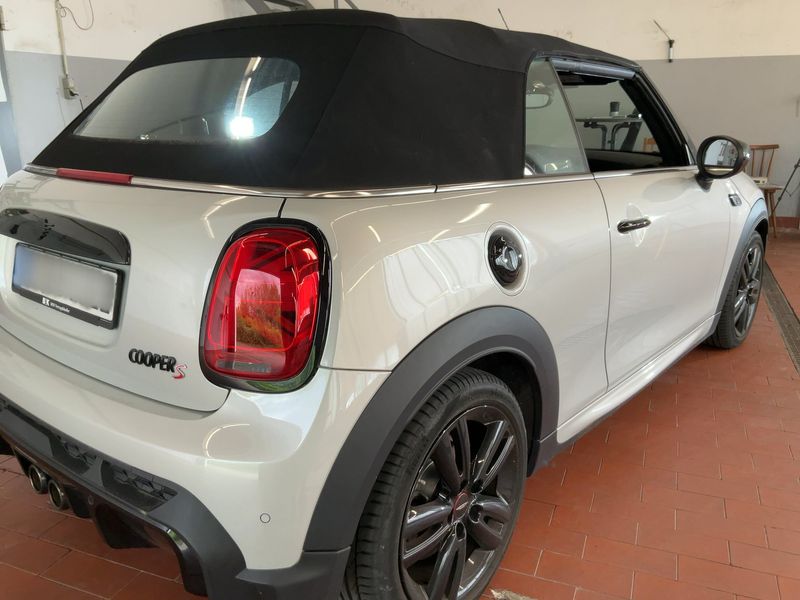 MINI Cabrio Cooper S John Cooper Works Trim 2023 – снимка 8