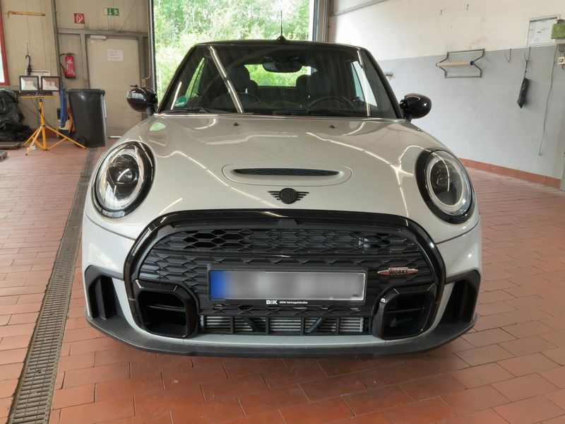 MINI Cabrio Cooper S John Cooper Works Trim 2023 – снимка 14