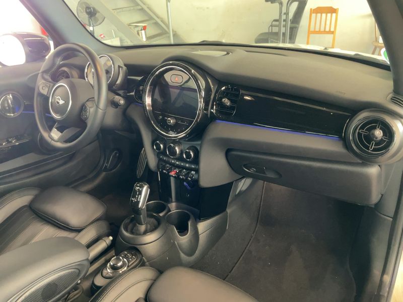 MINI Cabrio Cooper S John Cooper Works Trim 2023 – снимка 17
