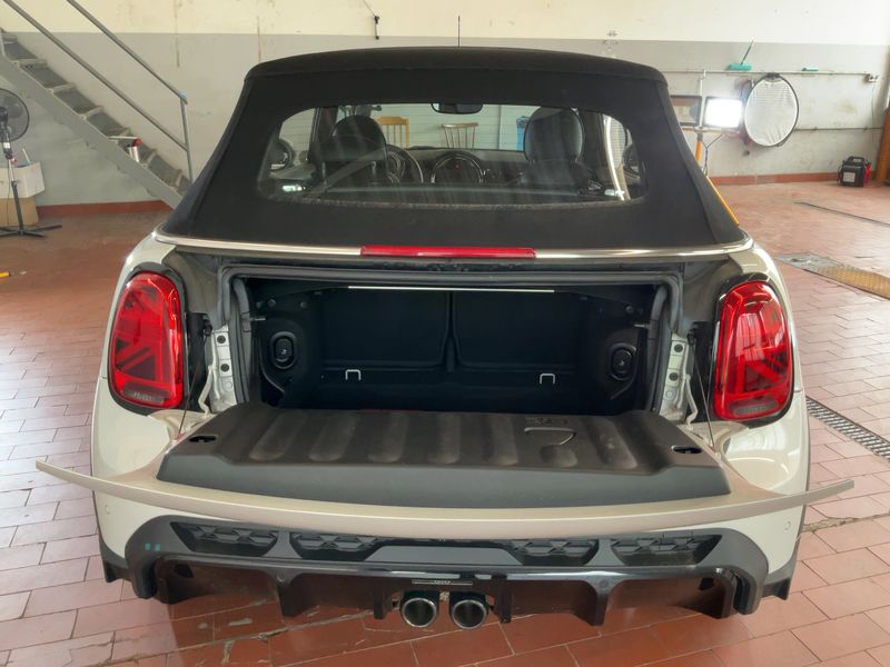 MINI Cabrio Cooper S John Cooper Works Trim 2023 – снимка 15