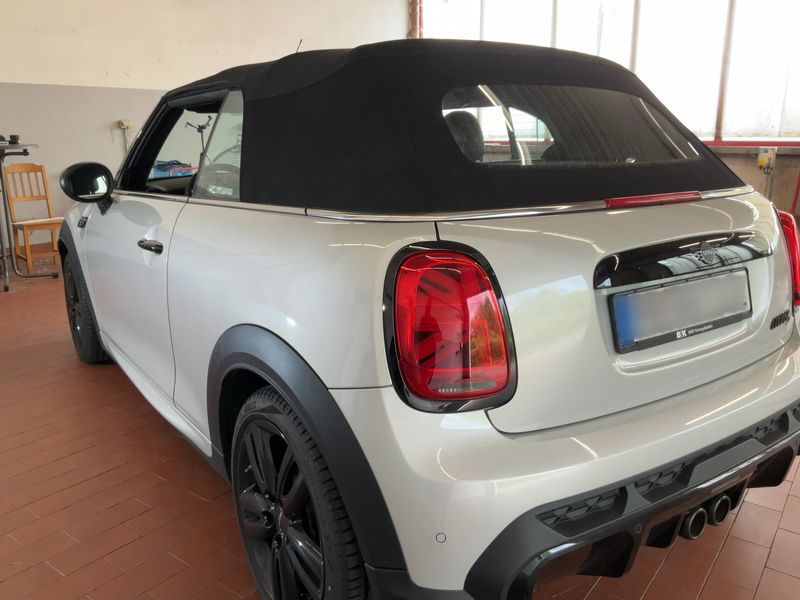MINI Cabrio Cooper S John Cooper Works Trim 2023 – снимка 6