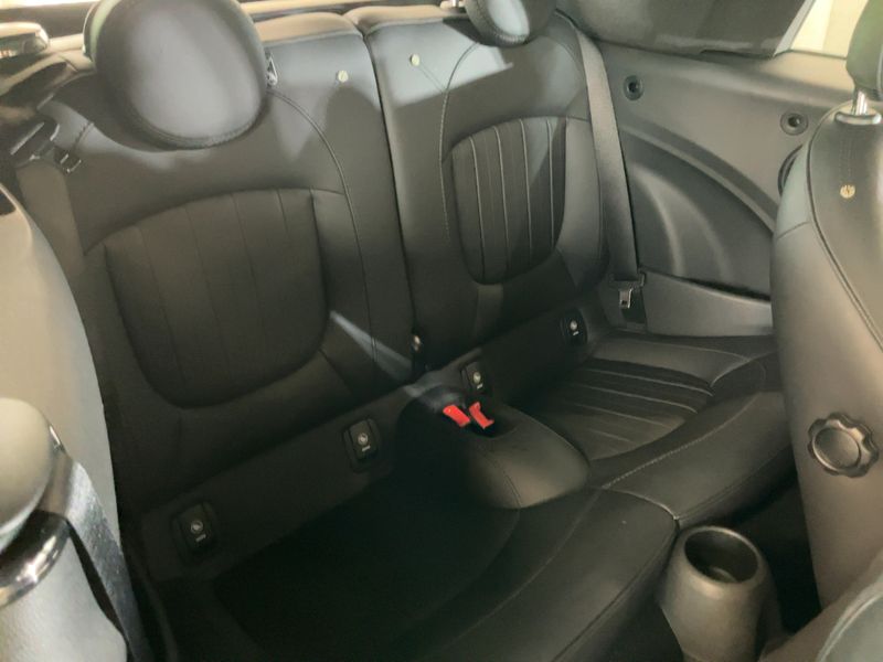 MINI Cabrio Cooper S John Cooper Works Trim 2023 – снимка 19