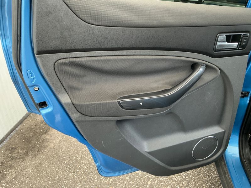 Ford Kuga 2.0 TDCi Titanium 2008 – снимка 31