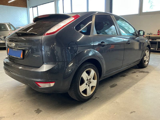 Ford Focus 1.6 Style 2008 – снимка 2