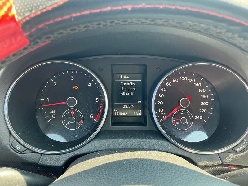 Volkswagen Golf VI 1.6 TDI Comfortline 2010 – снимка 18