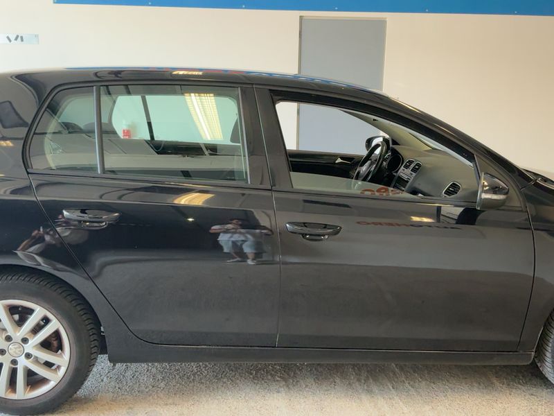 Volkswagen Golf VI 1.6 TDI Comfortline 2010 – снимка 10